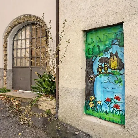 アパート La Casa Della Nonna Vessalico