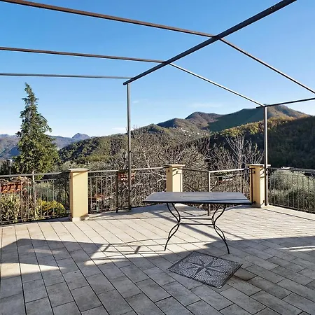 Апартаменты La Casa Della Nonna Vessalico